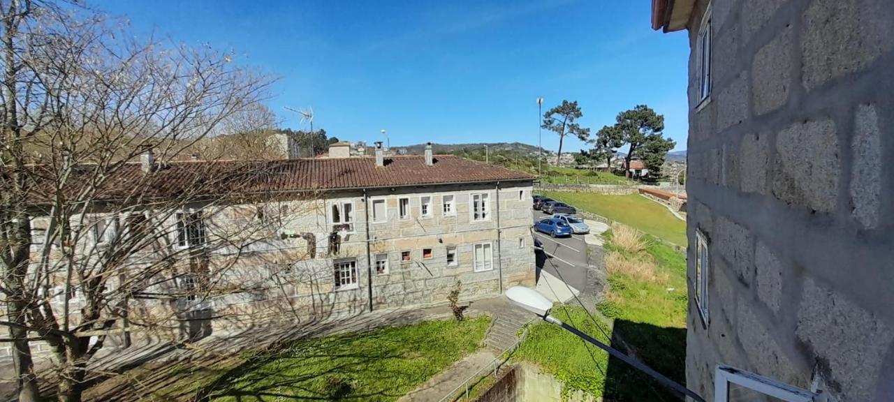 Apartamento O descanso da abella  Ourense Exterior foto